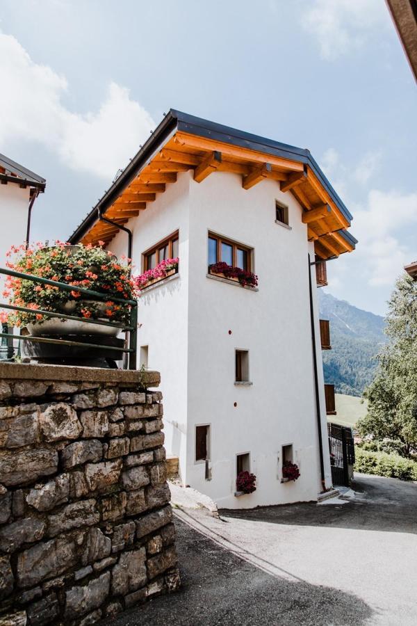 Atelier Della Montagna Bed & Breakfast Zambla Alta Exterior photo