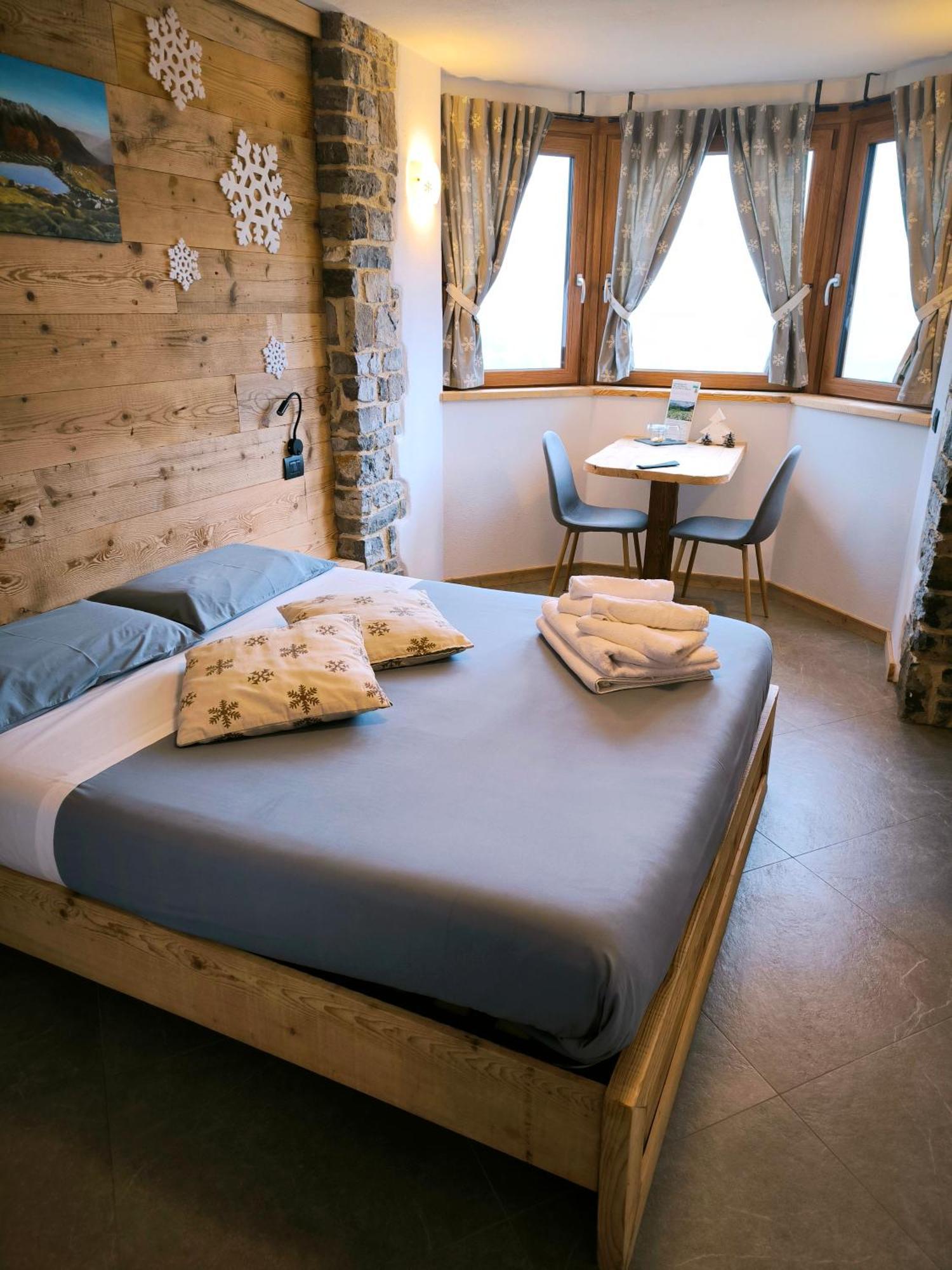 Atelier Della Montagna Bed & Breakfast Zambla Alta Exterior photo